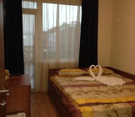 Natali Casa de hóspedes 2*